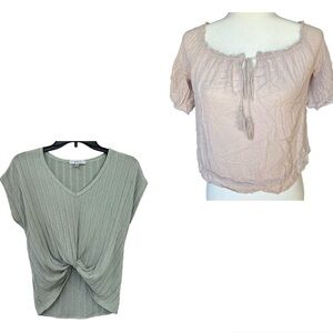 Women’s XS Top/Blouse Bundle x 2